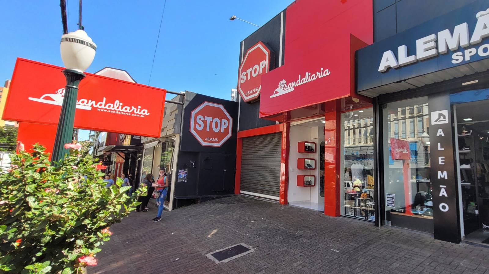 logo franquia SANDALIARIA APUCARANA