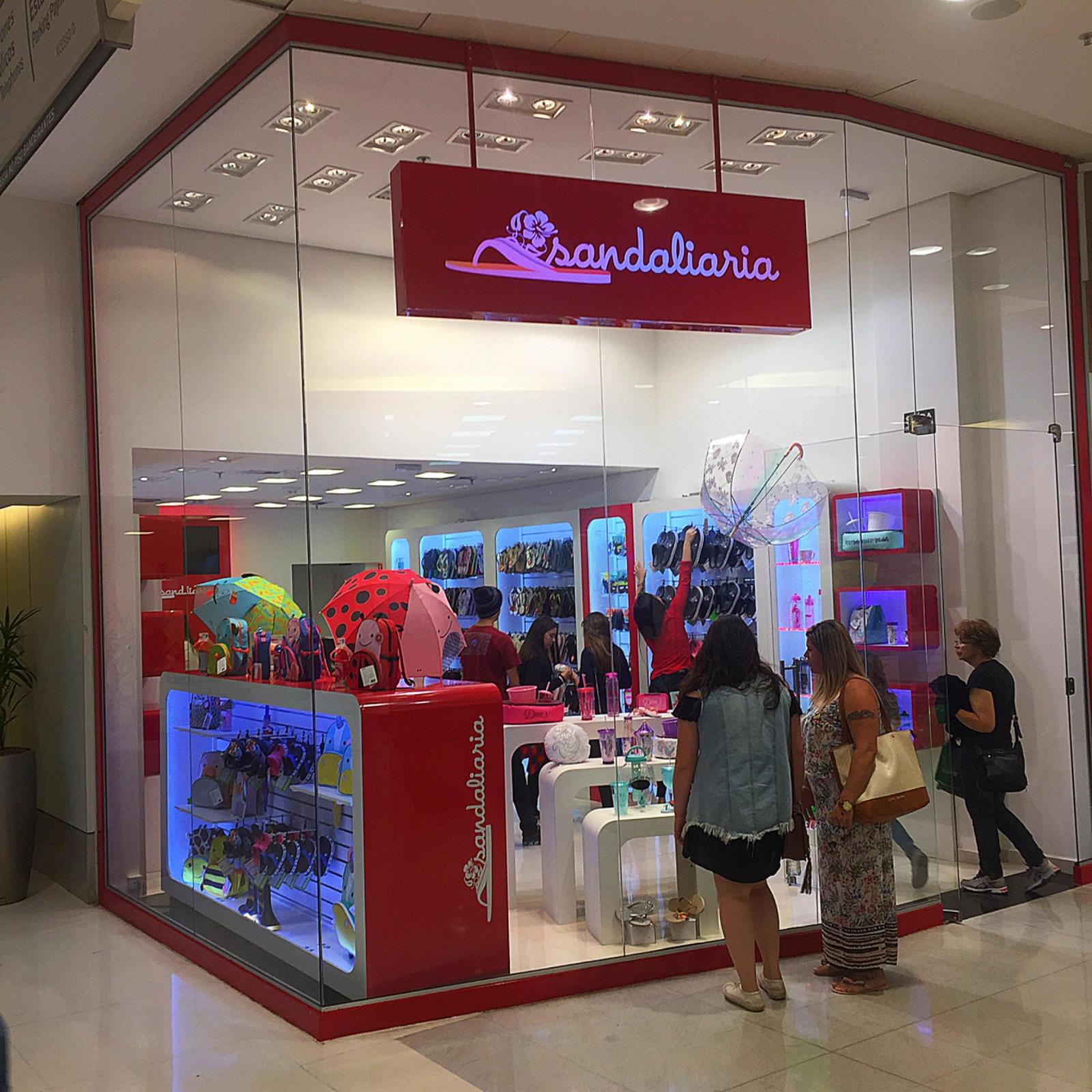 logo franquia SANDALIARIA BANDEIRAS